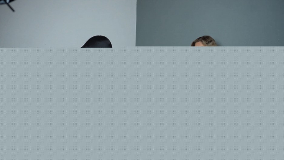 Spoilt Brat Leona - Sniff My Feet and Swallow Your Cum!